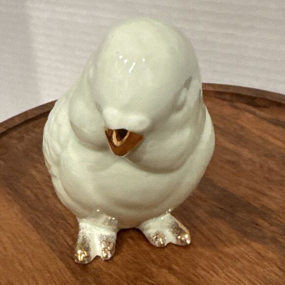 Vintage Mint Green Glass Parakeet Rare Gold Details - Picture 3 of 11